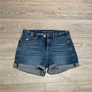 American Eagle Tomgirl shorts